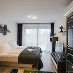 Myflat Coral 8