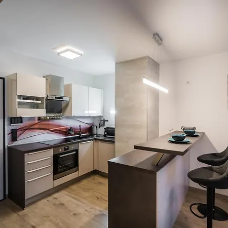 Myflat Coral שיופוק