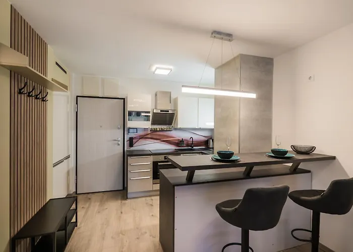Myflat Coral 8 *